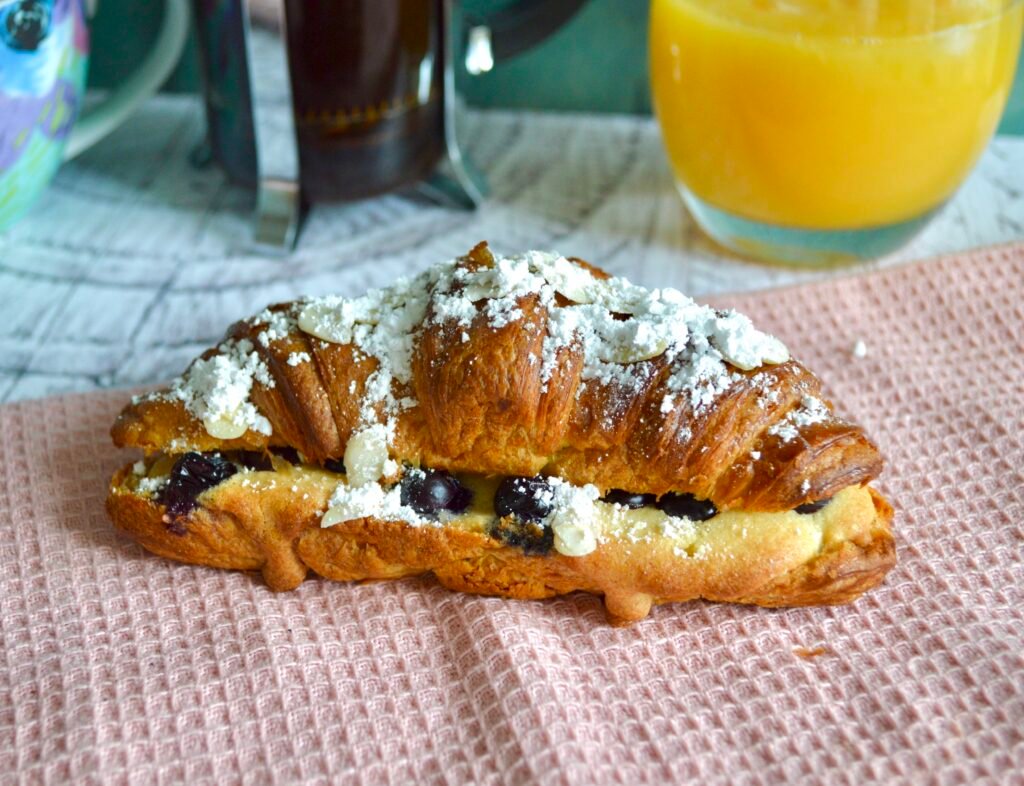 Almond Blueberry Croissant 3