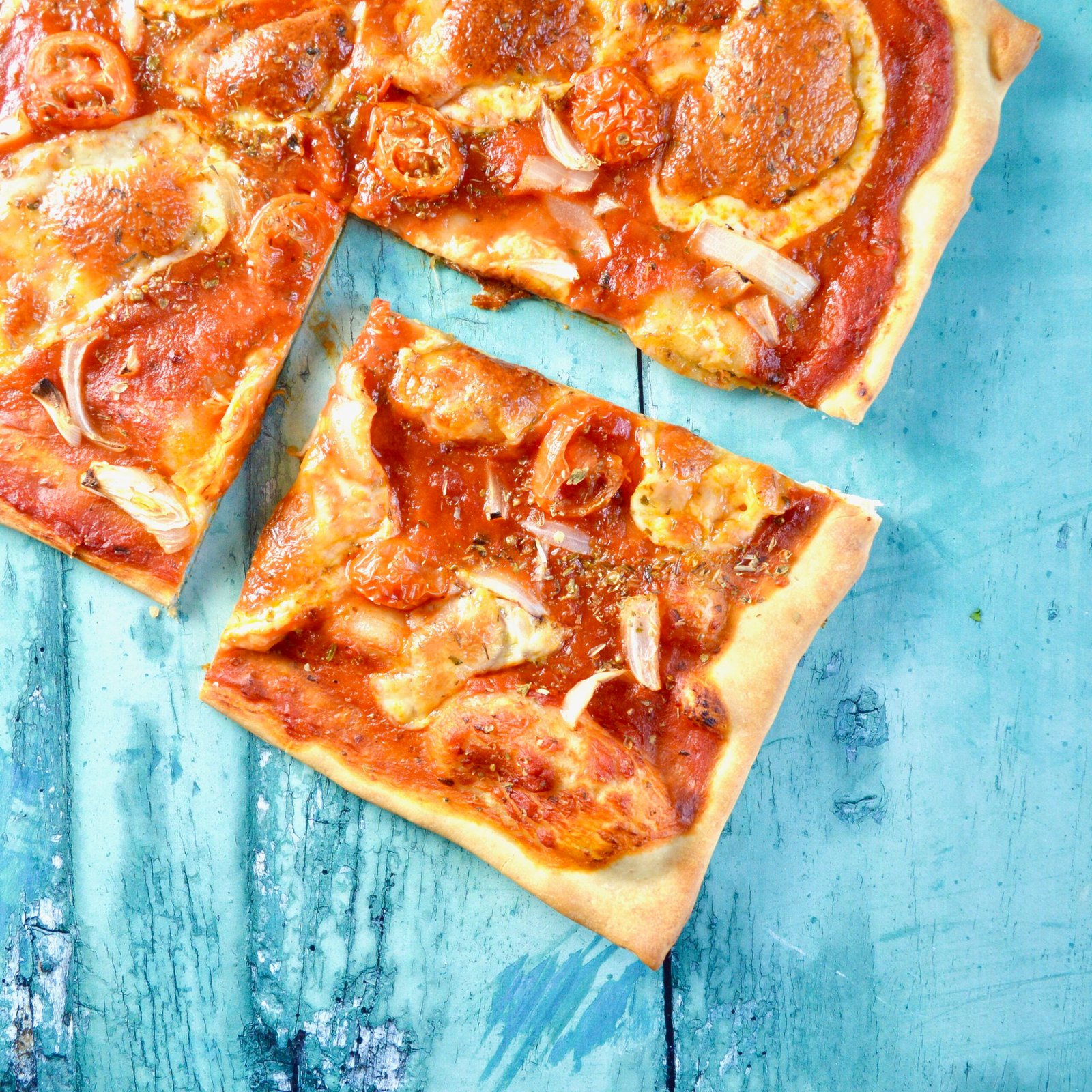 Homemade pepperoni pizza Recipe - Moulinex
