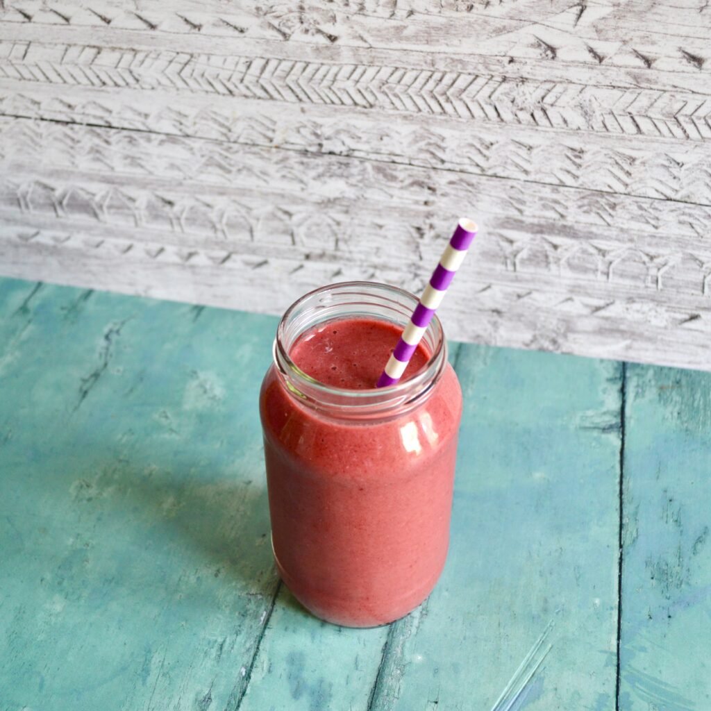 apple blackberry crumble smoothie