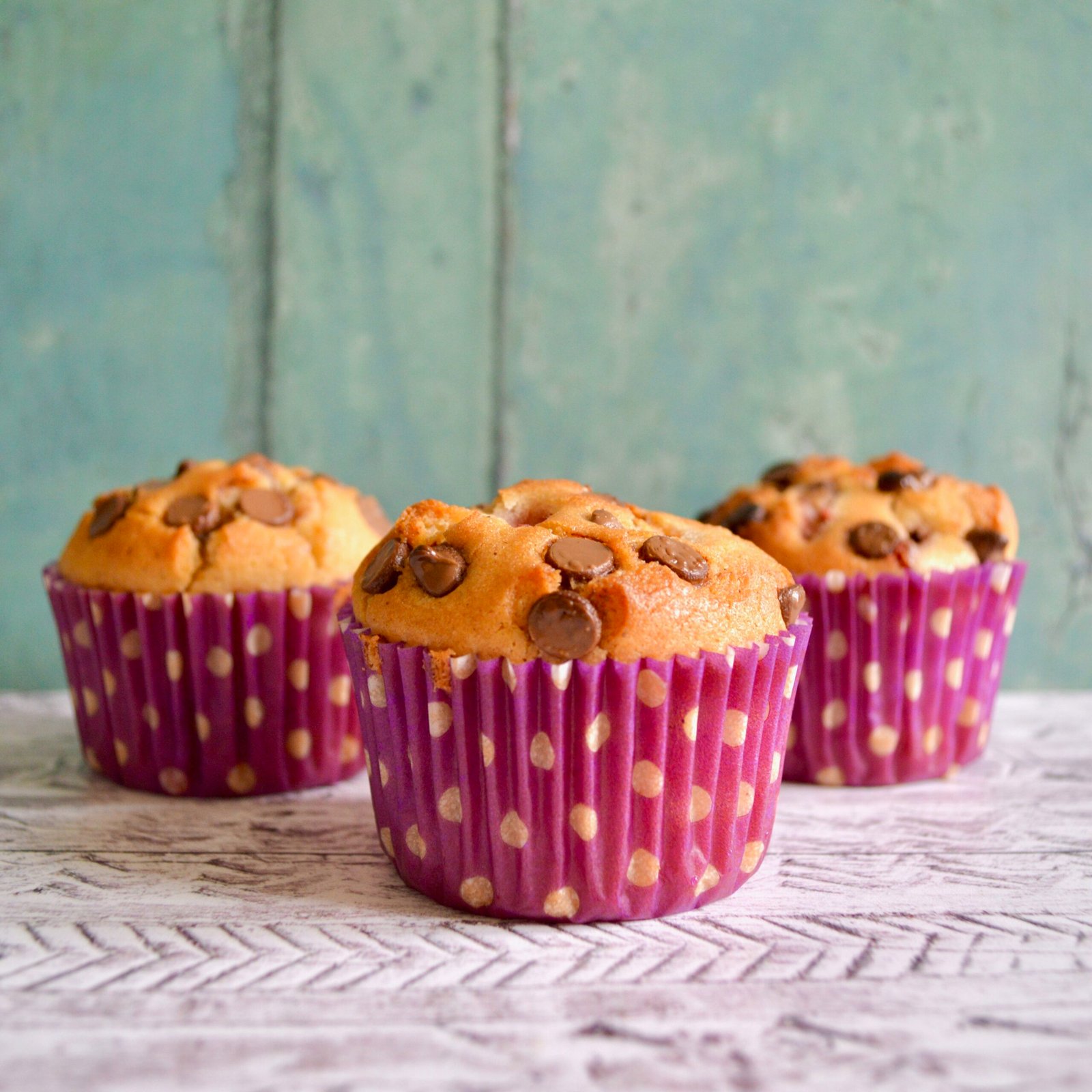 strawberry chocolate muffins